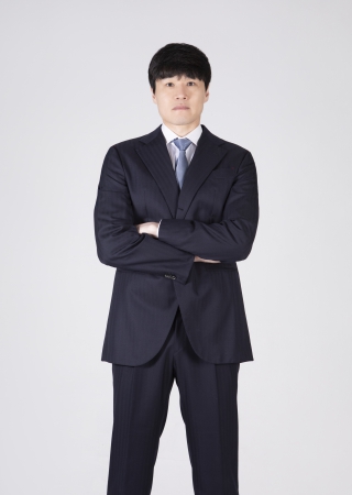 (감독) 윤호영